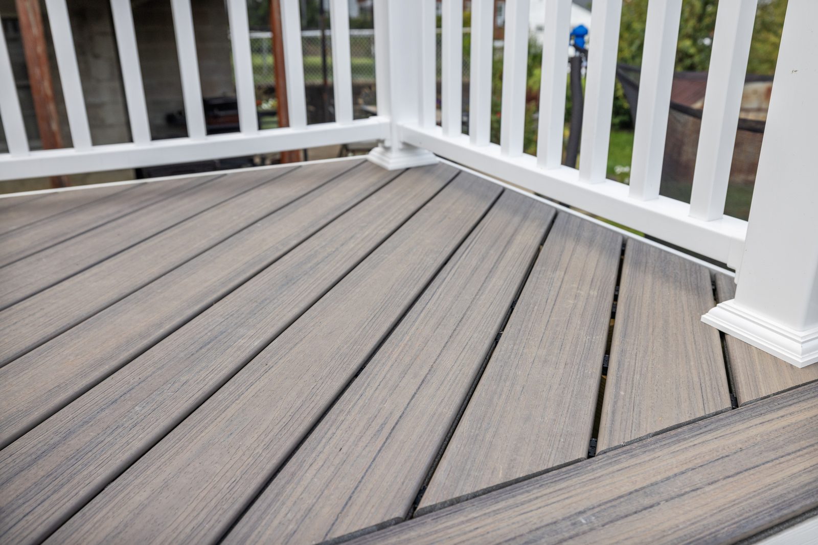 Multi-level deck construction in Pittsburgh