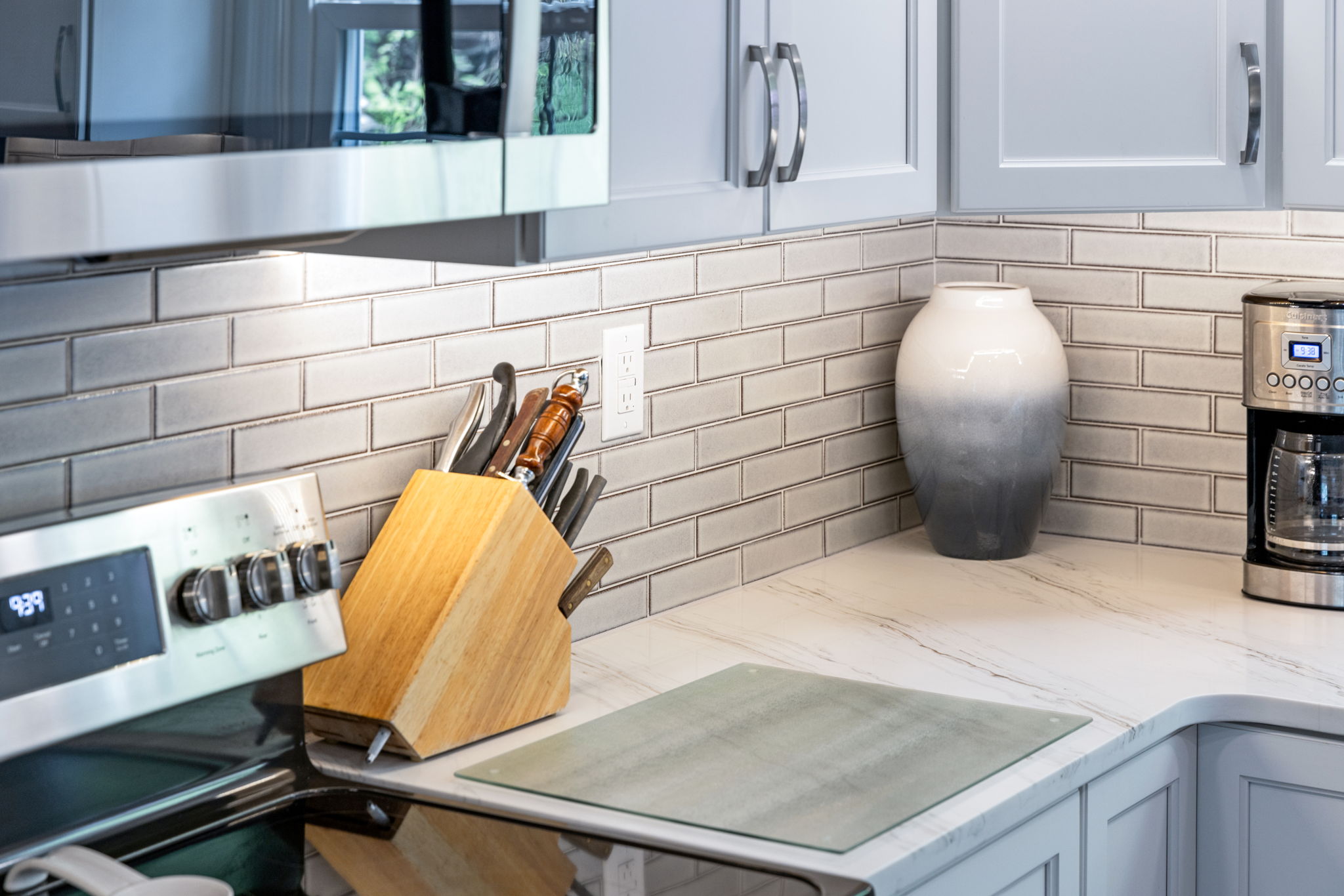 Kitchen crown molding and cabinet trim