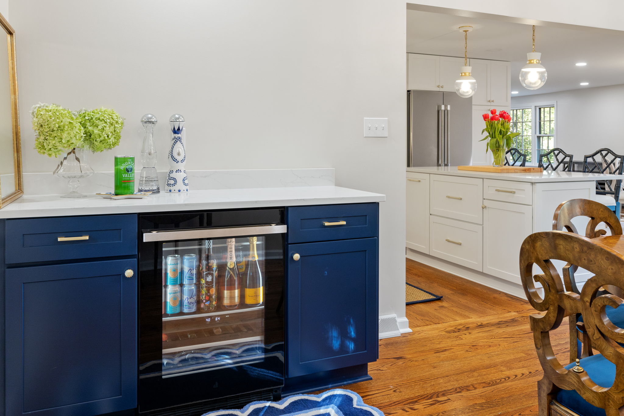 Kitchen brass faucet with undermount sink