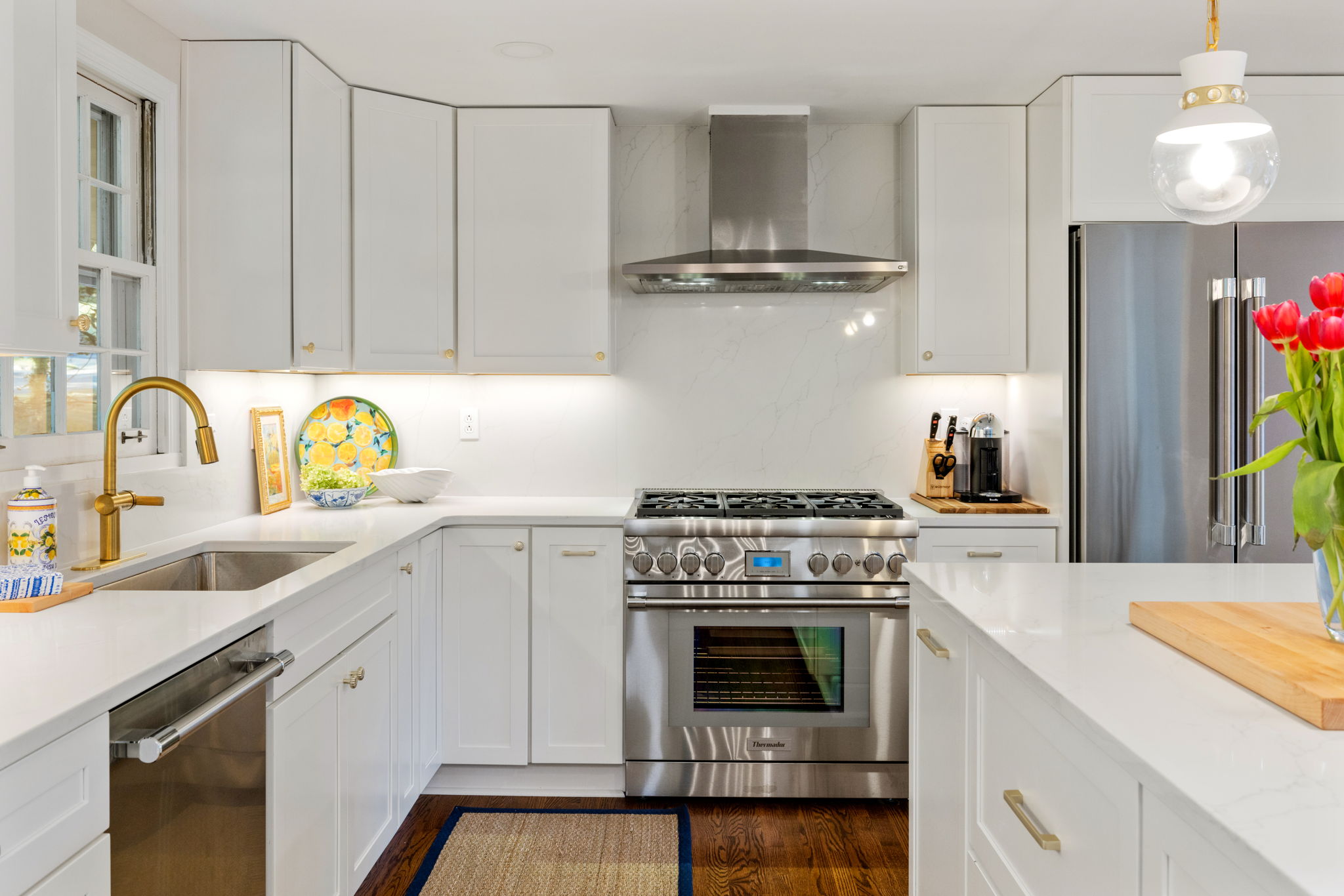 Pro range with stainless hood installation