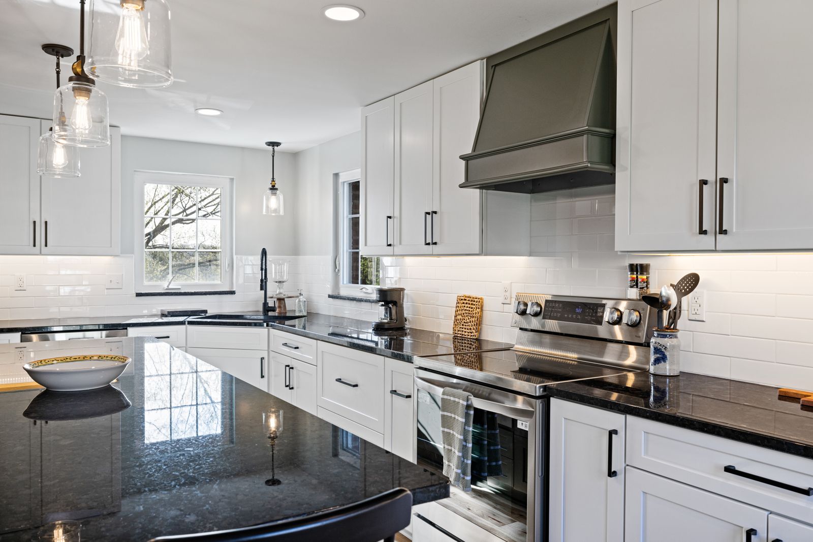 Kitchen subway tile backsplash install