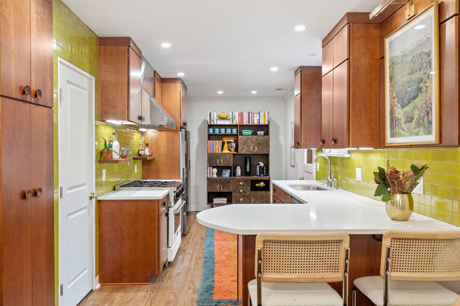 Kitchen backsplash tile remodel