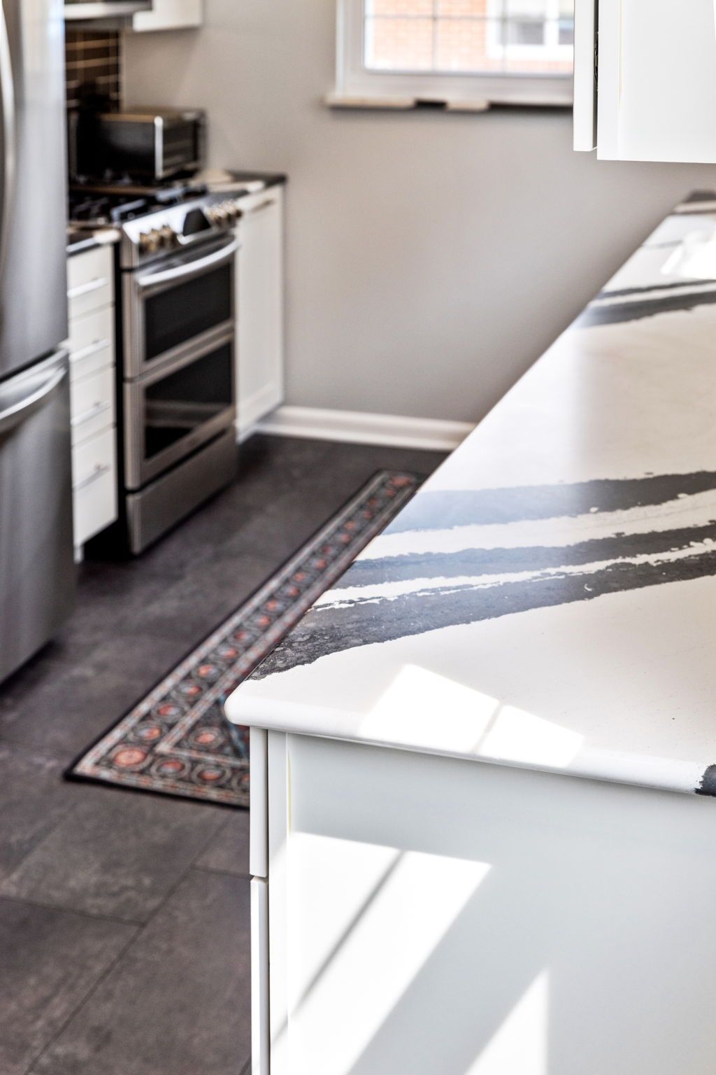 Modern kitchen lighting design