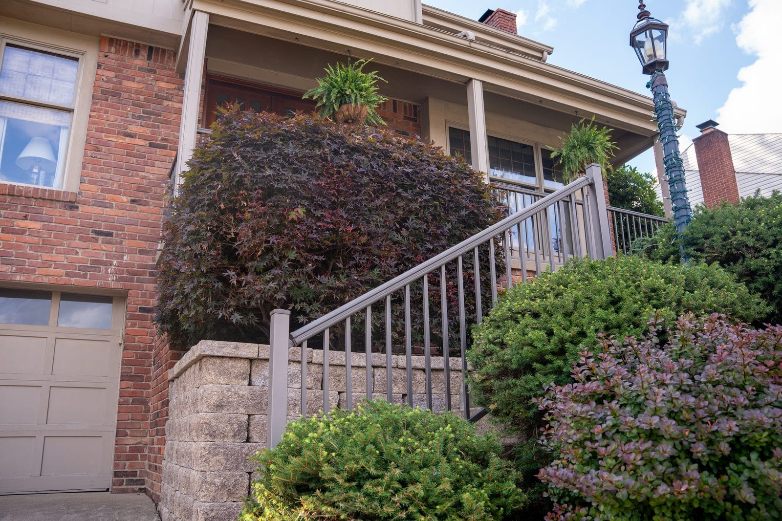 Brick home retaining wall in Pittsburgh