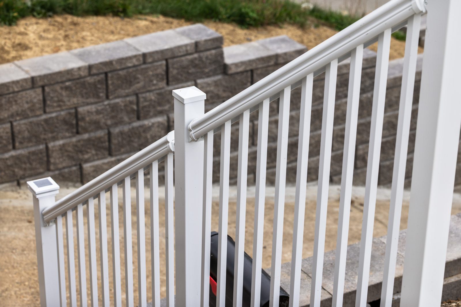 Erosion control retaining wall